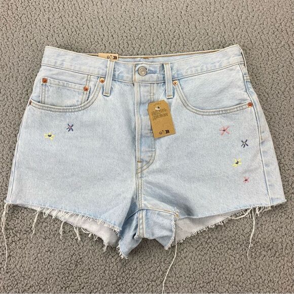 Levi's 501 Original Fit Hi-Rise Embroidered Blossom Garden Women Short  Size: 30 - Picture 2 of 15